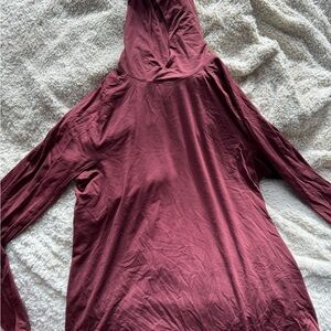 Men’s lululemon license to train hoodie red